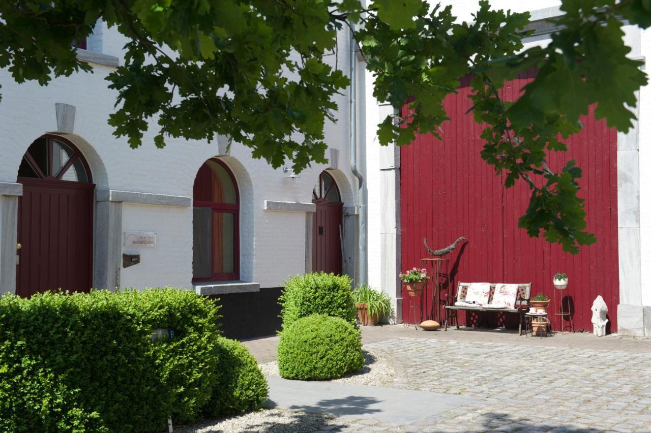 Domein Tombos Gingelom Bagian luar foto