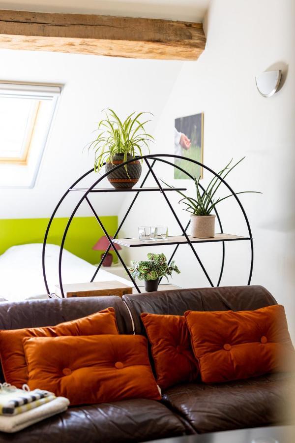 Domein Tombos Gingelom Bagian luar foto