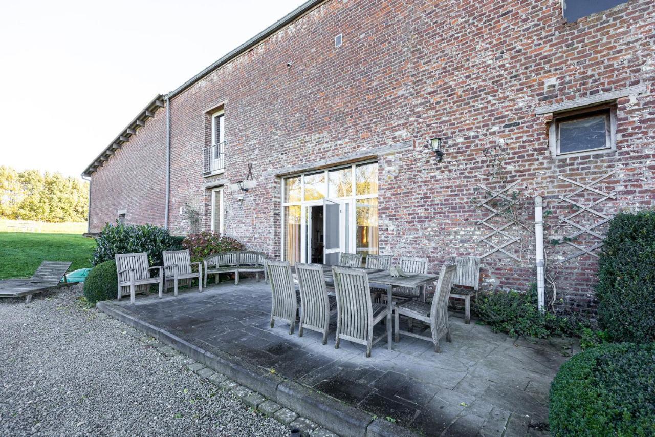 Domein Tombos Gingelom Bagian luar foto